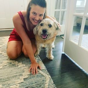 Meet your Posher, Alicia